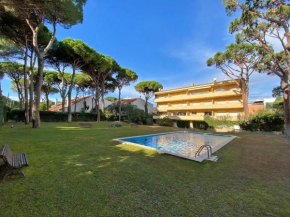Golf Beach House, dúplex con jardin en Pals